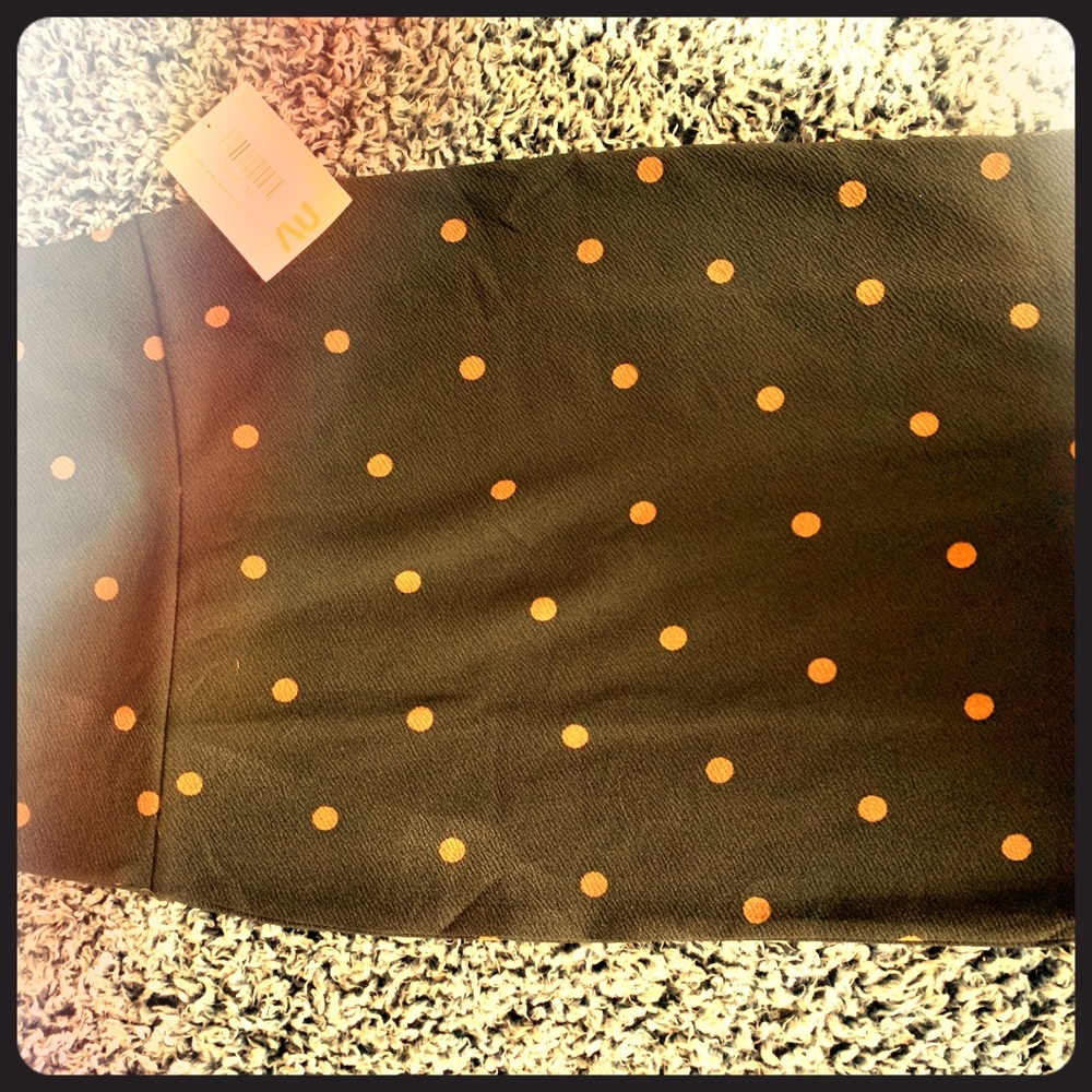 Lularoe NWT XS Cassie pencil skirt